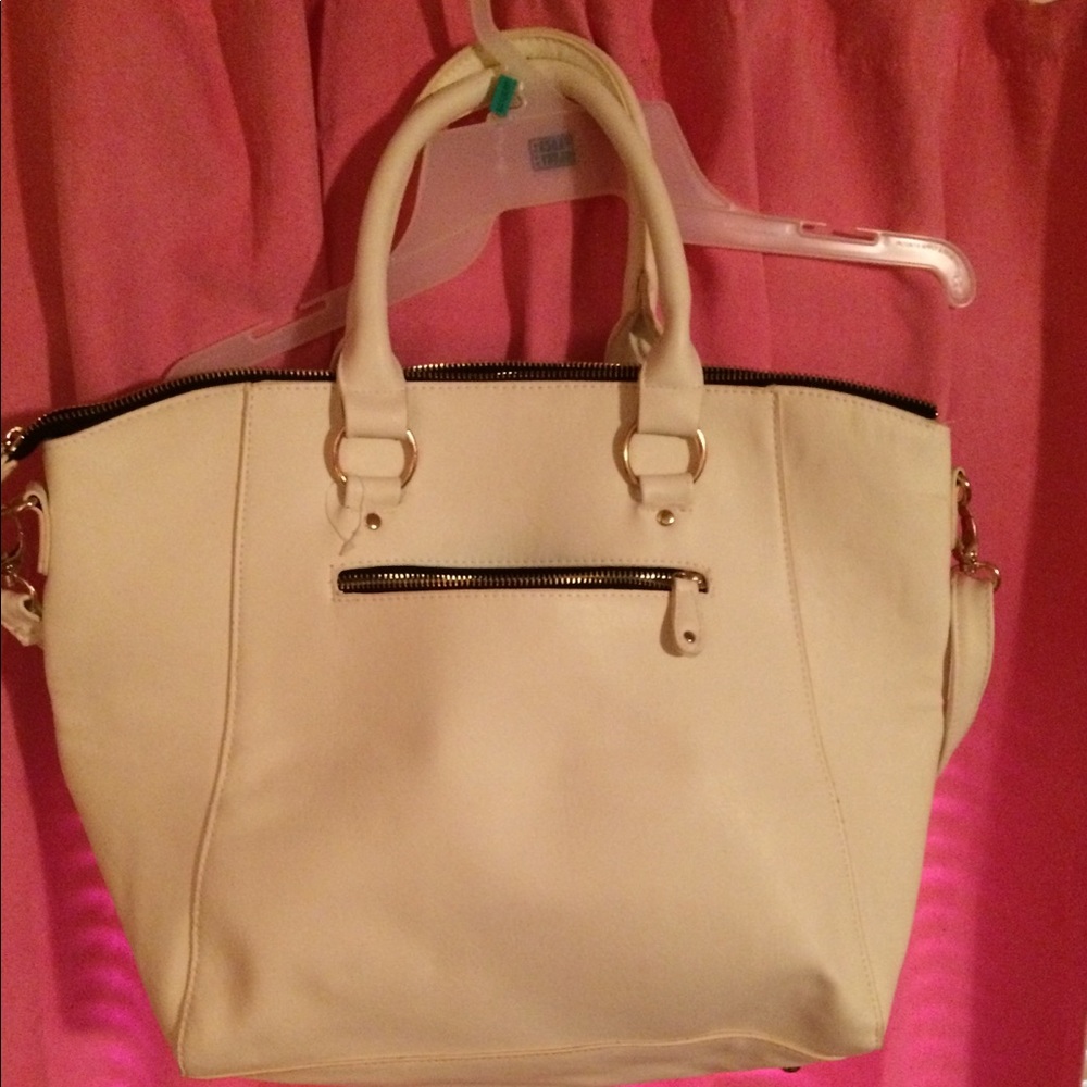 Never used, New York & Co. white bag
